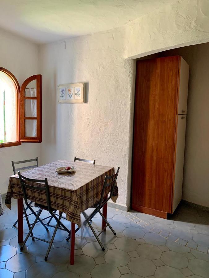 Villa Le Ginestre La Caletta Exterior foto